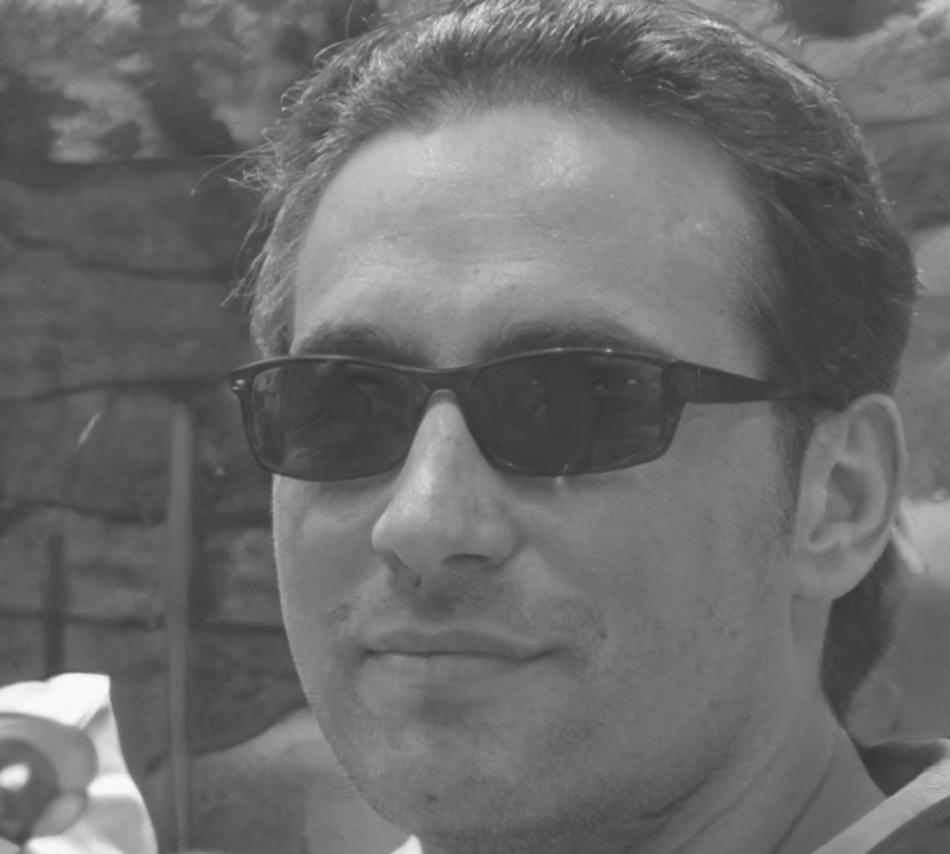 Retrato de instructor Esteban Villareal